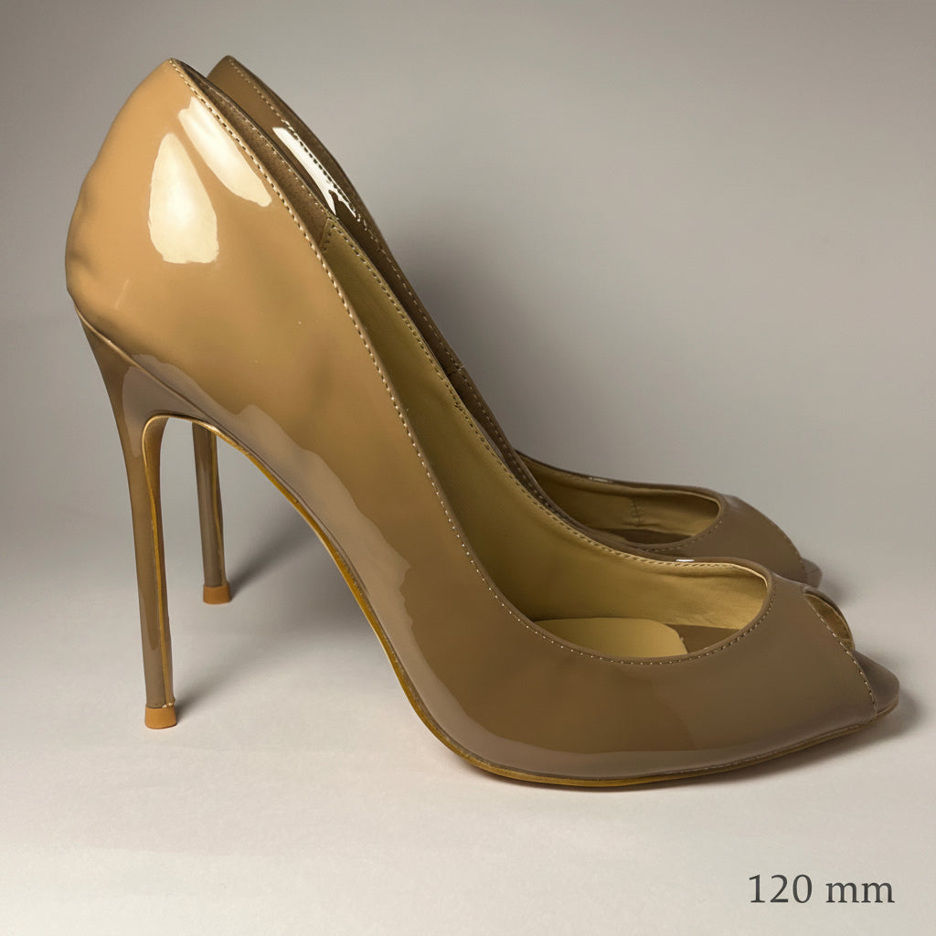 Pump @stellaireheels peeptoe