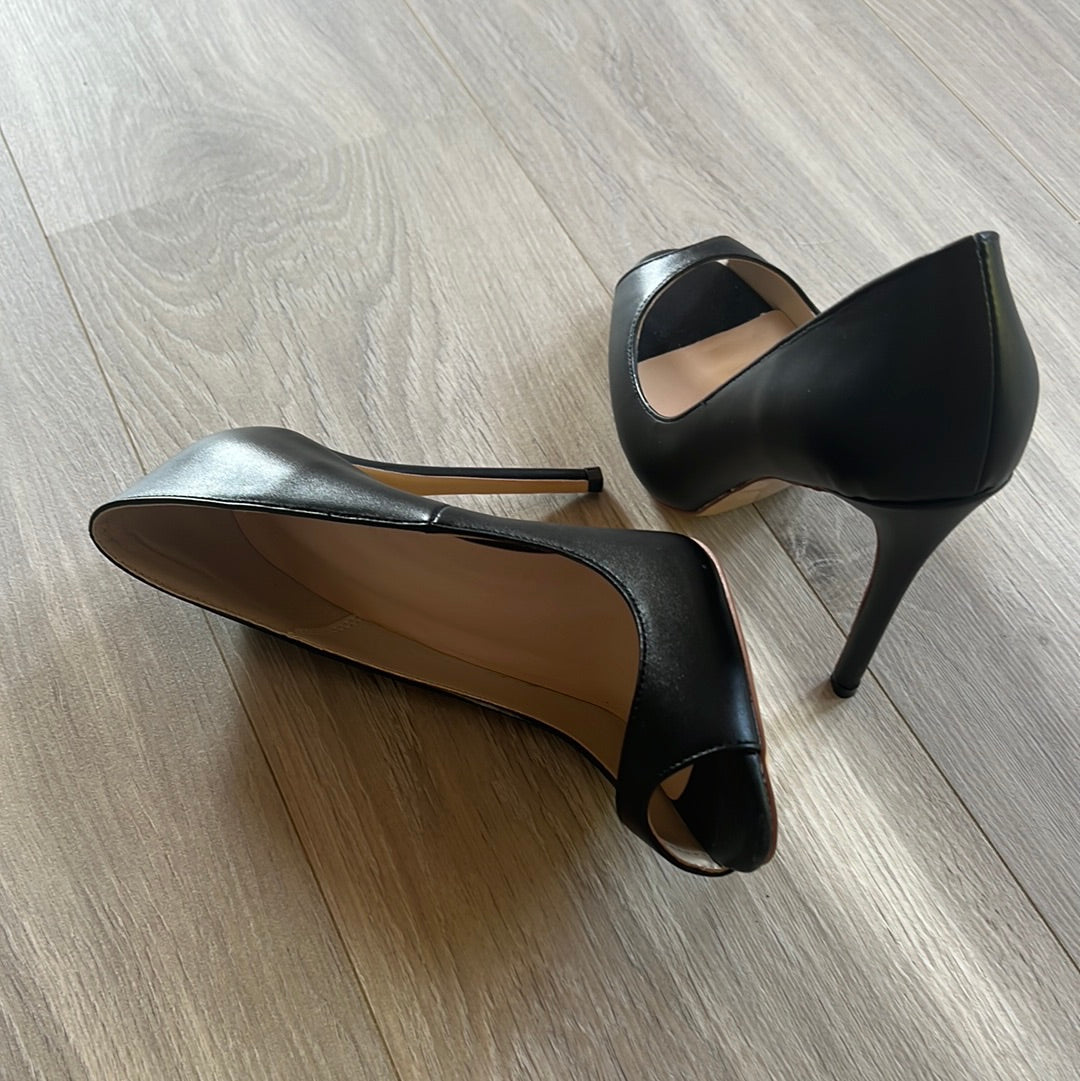 Black Peeptoe Pumps